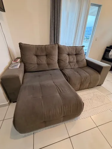 Sofá 2,30m bem Conservado