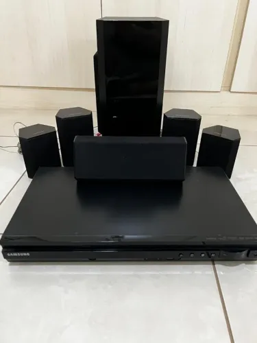 SAMSUNG-Home Theater Cinema System