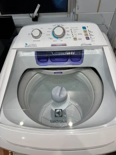 Máquina de Lavar 10,5 kg - Electrolux