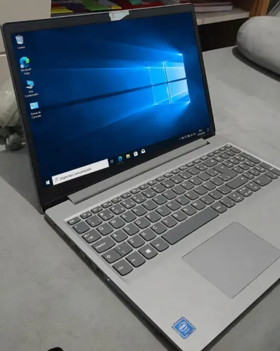 Notebook Lenovo s145 (Semi-novo)