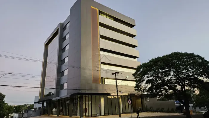 Sala Comercial à Venda no Edifício Life Office - Moderna, Montada e Pronta para Uso!