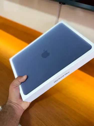 MacBook neo 256 SSD 8GB DE RAM | 2026 | lacrado | todas as cores
