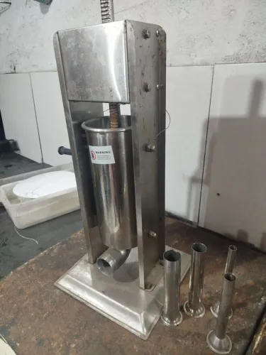 Enchedor de Linguiça ensacador 5kg inox