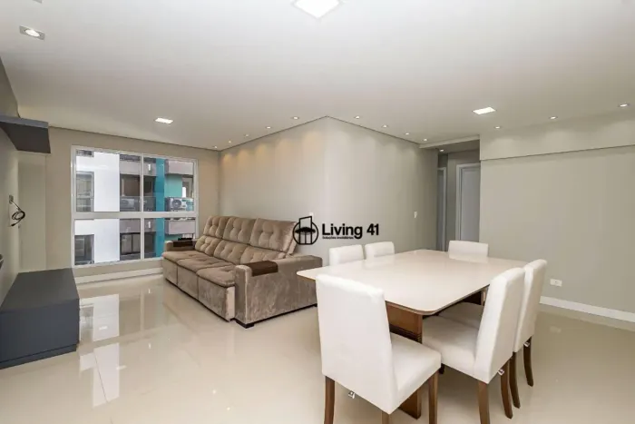 Apartamento 3 Quartos com Suíte no Bacacheri | 2 Vagas de Garagem e Depósito Privativo | 1