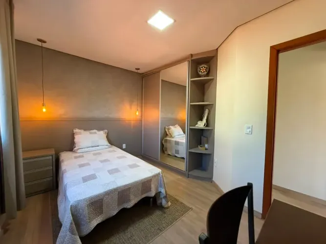 } Casa 3 Quartos com Piscina no Jockey Club Vicente Pires | Escriturada e Registrada |