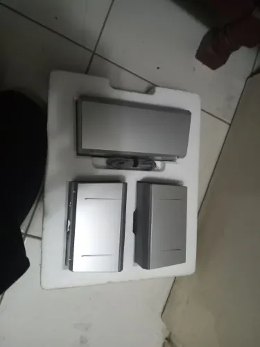 Caixa de som sony 2008