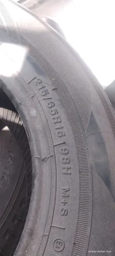 2 pneus 215,65,16