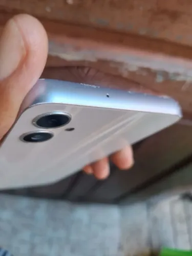 Samsung a05; 128 Gb de memória