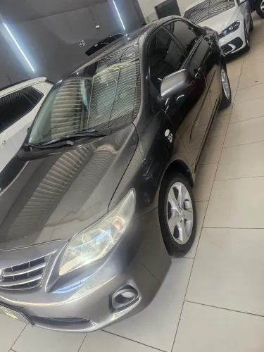 Toyota Corolla GLI 1.8 Flex 16V Aut. 2014