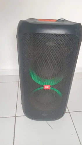 Vendo caixa de som JBL original
