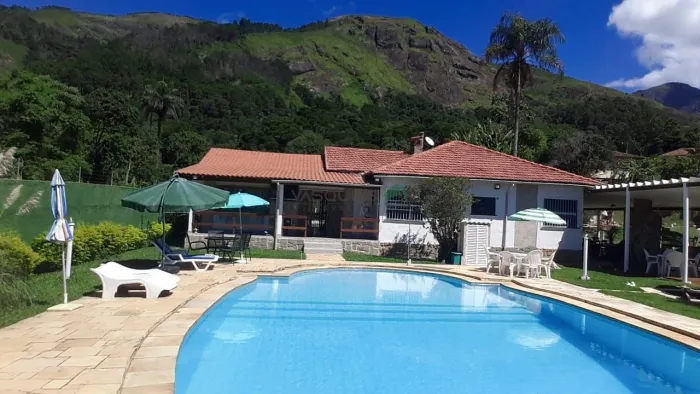 Sítio para Alugar em Iucas, Teresópolis - RJ