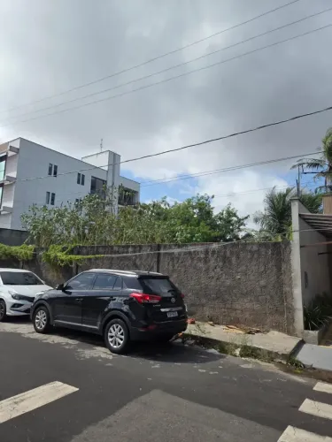 Lote no Calhau para venda possui 800m² em Calhau - São Luís - MA