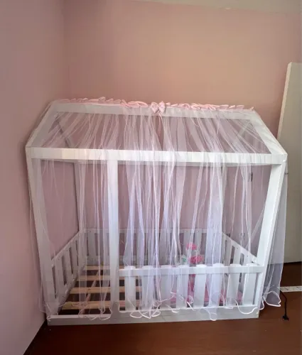 CAMA MONTESSORI CASINHA 2 em 1