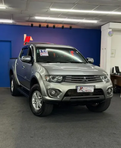 Mitsubishi L200 Triton HPE 3.2 CD TB Int.diesel AUT 2016