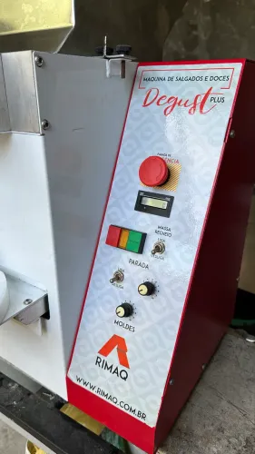 Vendo máquina de salgados Rimaq
