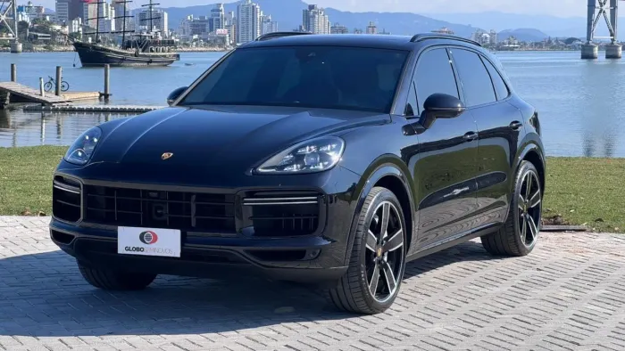 Porsche Cayenne Turbo 4.0 V8 550cv 2022