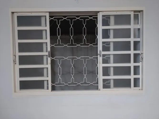 Vendo 3 janelas sasazaki