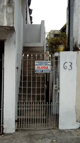 CASA DE 2 CÔMODOS PARA ALUGAR EM TABOÃO DA SERRA