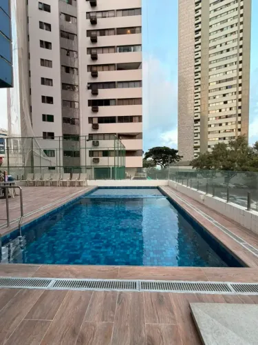 Imóvel para aluguel possui 120 metros quadrados com 3 quartos em Boa Viagem - Recife - PE