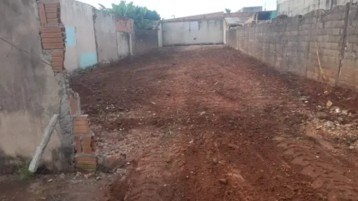Terreno com 324m² para venda - Jardim Aeroporto