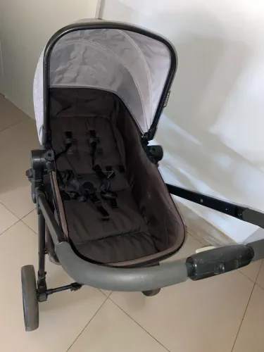 Carrinho de bebê Moisés