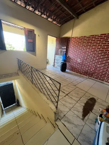 Aluguel casa altos(no pici)