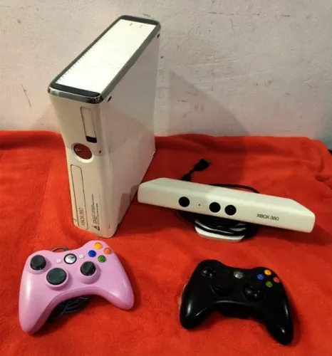 Xbox 360 Branco Desbloqueado Vários Jogos - Ac cartão 