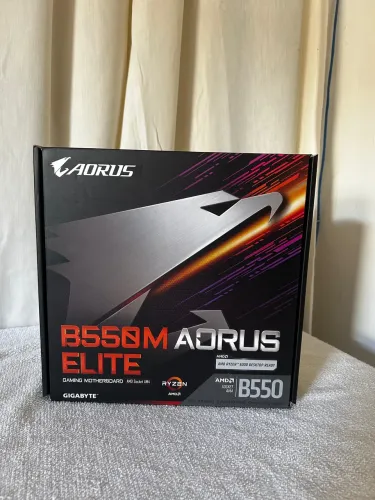 Placa-mãe B550M AORUS ELITE
