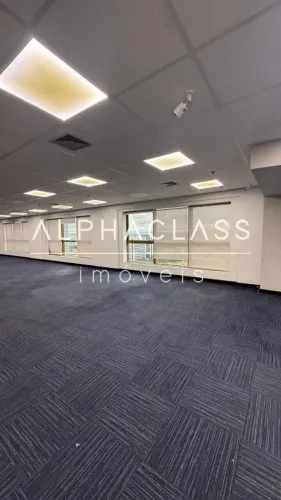 Alugo sala comercial em Alphaville - Edifício New Worker Tower