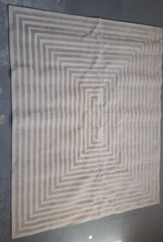 Tapete decorativo novo
