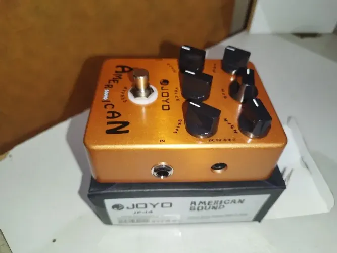 Pedal Simulador de Amplificador Joyo JF-14 American Sound