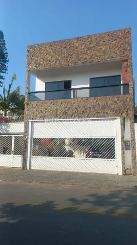 Casa à Venda na Vila Helena, Sorocaba 4 Quartos