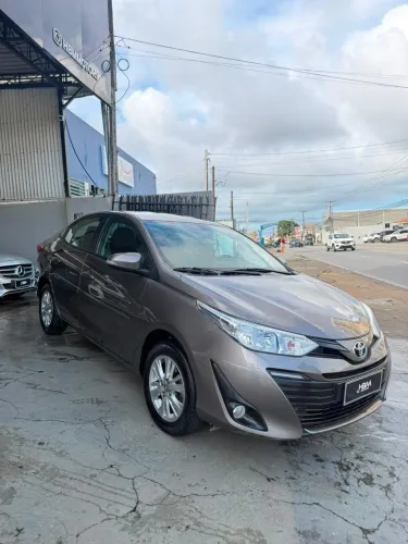 Toyota Yaris XL Sedan 1.5 Flex 16V 4P Aut. 2019