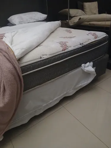 Cama box quem 
