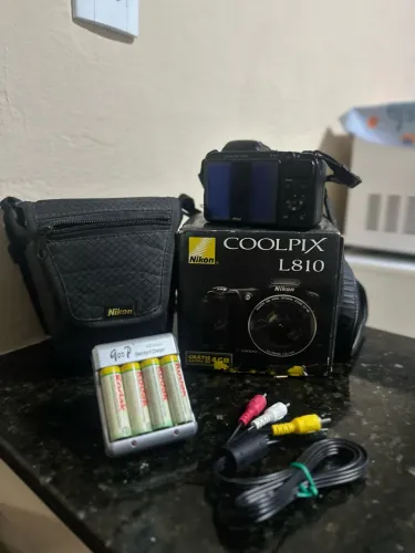 Câmera Nilkon L810