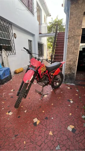 Moto de trilha com nota de leilão número de chassi bom não regulariza