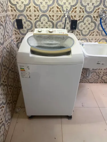 Vendo Máquina de Lavar Roupas 11kg Brastemp