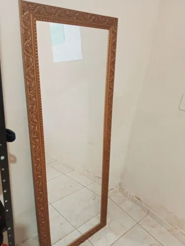 Espelho grande decorado