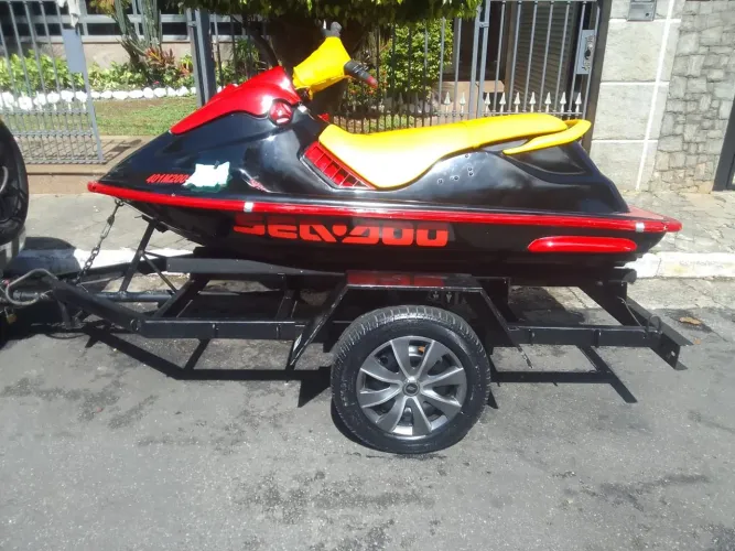 vendo jet sky em dia