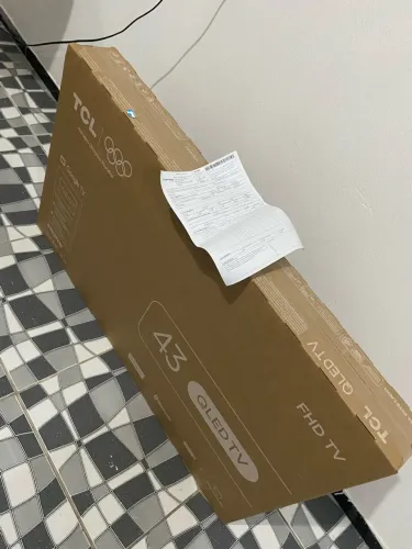 TV TCL FHD 43?