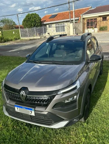 Renault Kardian 25/25 AT cinza único dono.