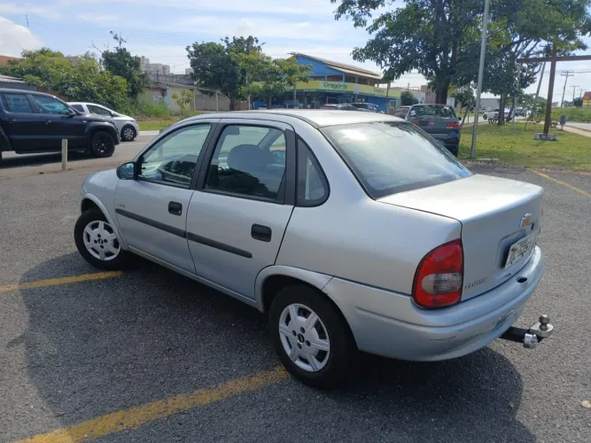 Chevrolet Corsa SED Class.life 1.0/1.0 Flexpower (álcool) 2009