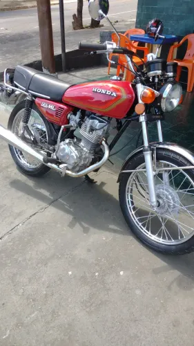 Vendo cg 1982