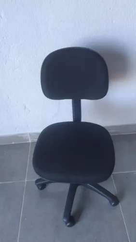 Cadeira secretária
