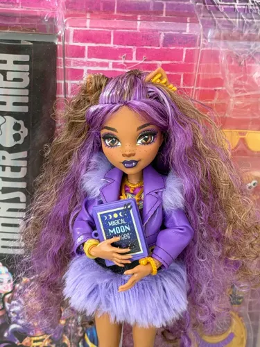 Boneca Monster high clawdeen