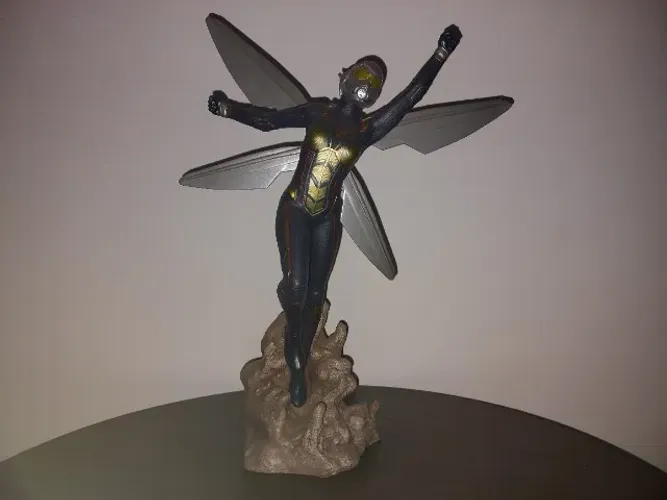 Wasp - Ant-man & The Wasp - Marvel Comics - Diamond Select