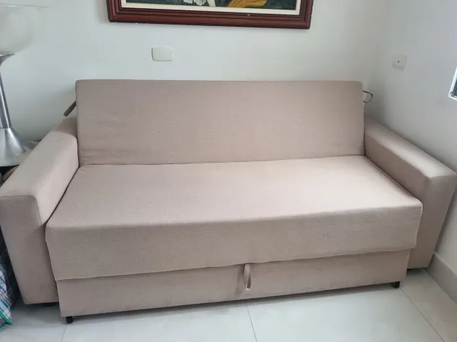 Sofá-cama! Excelente!