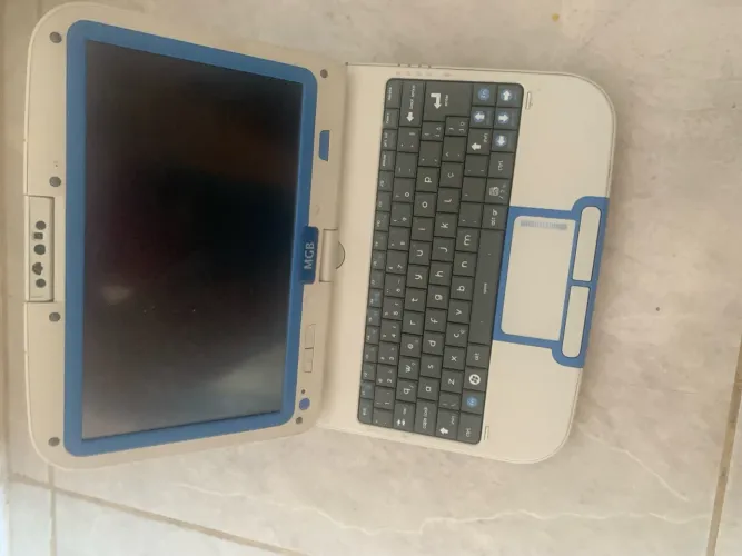 Netbook mgb 500 gb e 4 gb ram sistema corrompido 