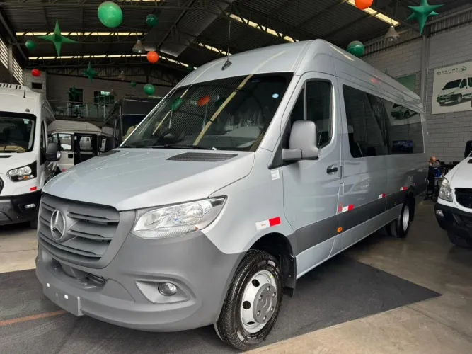 Mercedes-Benz Sprinter 517 Van E.l.p.t.a. 21L Die. (e6) 2026