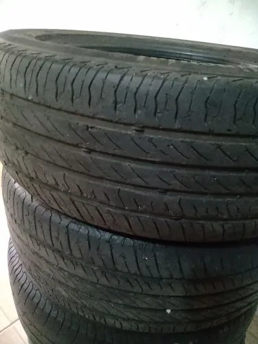 Pneu aro 17 /205/55